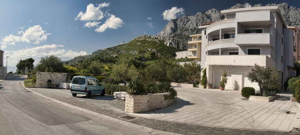 Apartments Kristina Makarska Exterior foto